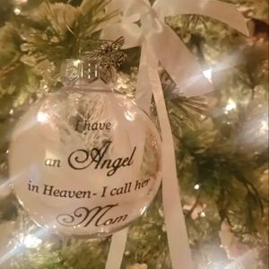 Mom Memorial Ornament